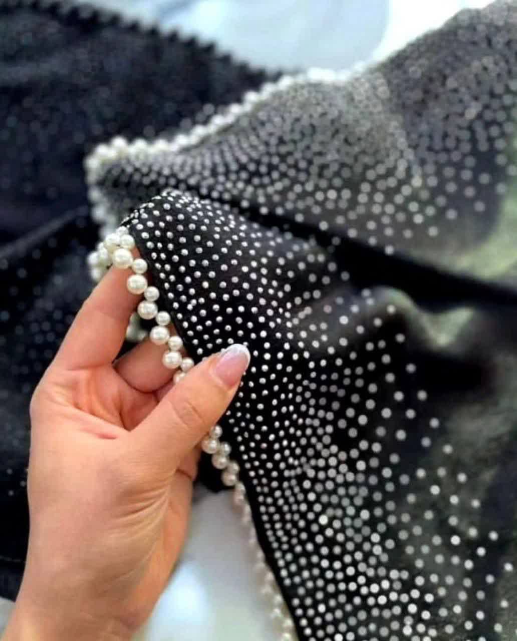 روسری مجلسی ابریشم کوپرا نگین مروارید سفید R5478